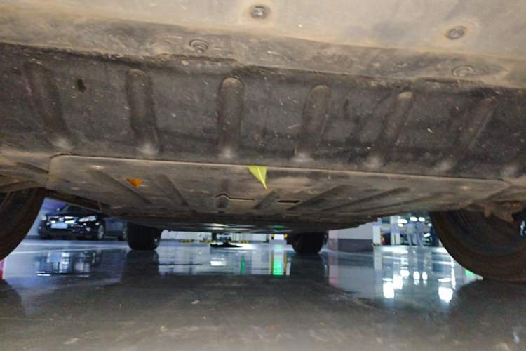 Used BYD Song PLUS New Energy 2024 Honor Edition EV 520km Luxury Model Chassis Front