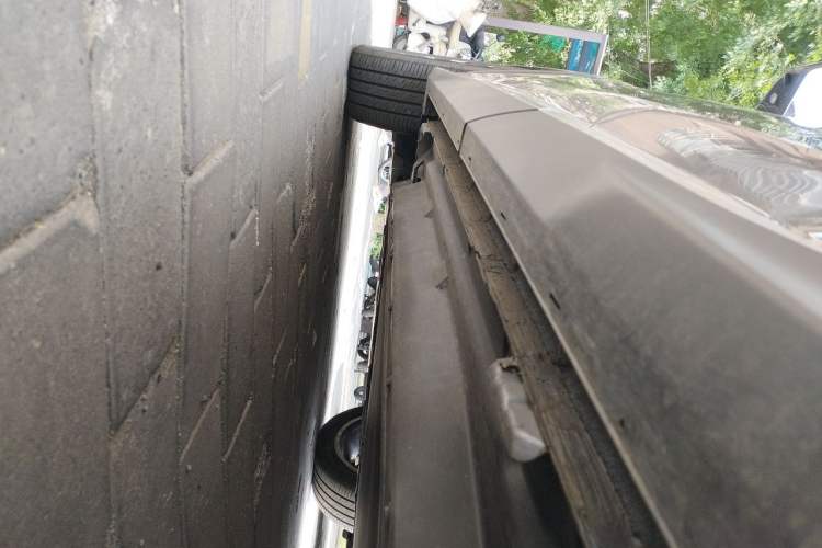 Used BYD Song PLUS New Energy 2024 Honor Edition EV 520km Flagship Model Chassis Rear Left