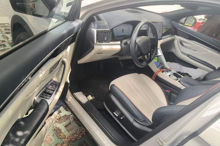 Used BYD Song PLUS New Energy 2024 Honor Edition EV 520km Premium Model Driver Seat