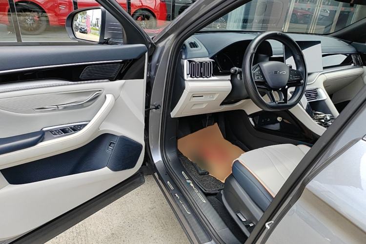 Used BYD Song PLUS New Energy 2024 Honor Edition EV 520km Premium Model Driver Seat