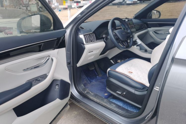 Used BYD Song PLUS New Energy 2024 HONOR Edition DM-i 110km Flagship Model Driver Seat
