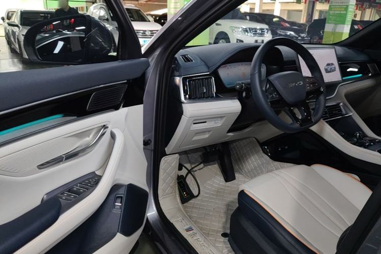 Used BYD Song PLUS New Energy 2024 HONOR Edition DM-i 71km Luxury Model Driver Seat
