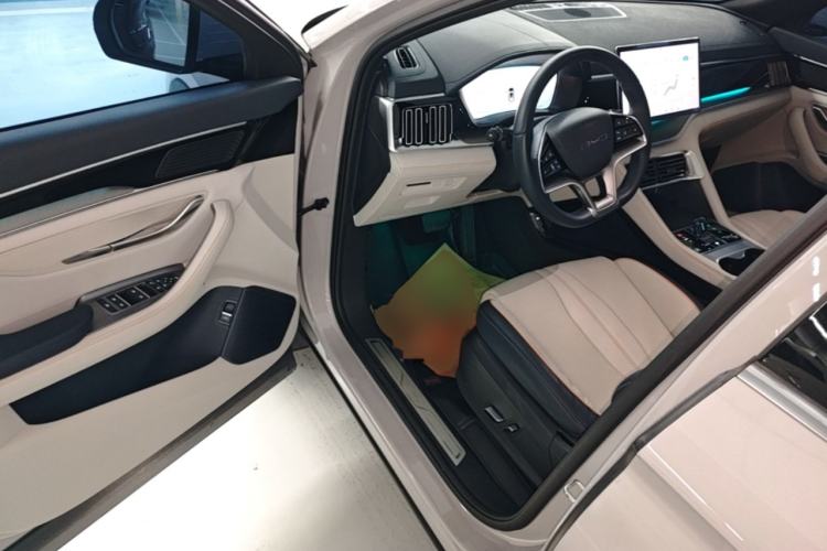 Used BYD Song PLUS New Energy 2024 HONOR Edition DM-i 150km Flagship PLUS Driver Seat