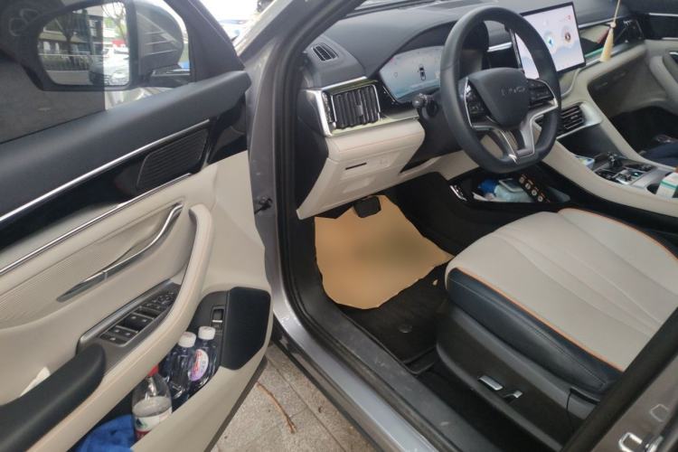 Used BYD Song PLUS New Energy 2024 HONOR Edition DM-i 110km Flagship PLUS Driver Seat