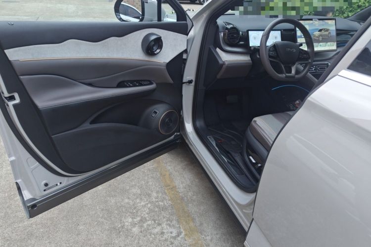 Used BYD Song PLUS New Energy 2024 HONOR Edition DM-i 110km Flagship PLUS Driver Seat