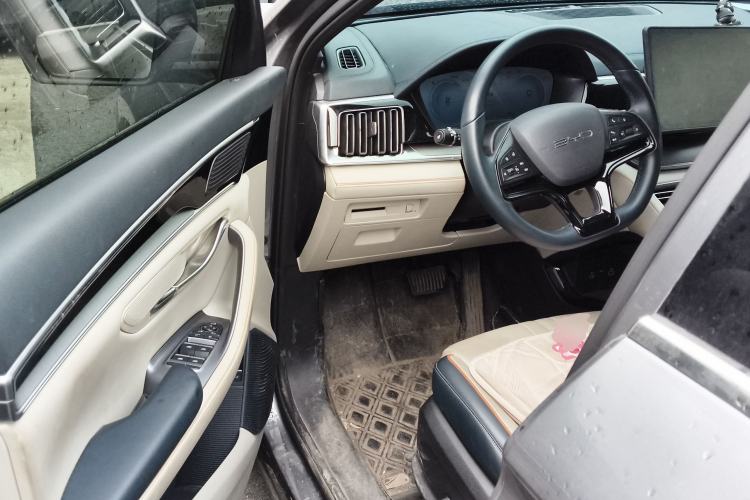 Used BYD Song PLUS New Energy 2024 HONOR Edition DM-i 110km Flagship Model Driver Seat