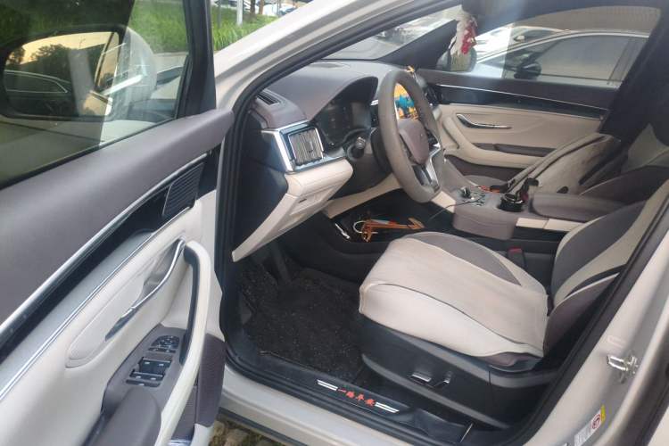 Used BYD Song PLUS New Energy 2024 Honor Edition EV 520km Premium Model Driver Seat