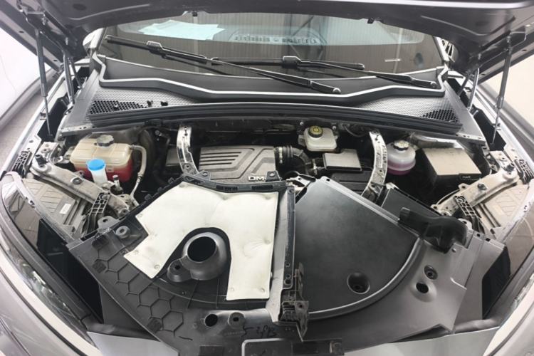 Used BYD Song PLUS New Energy 2024 HONOR Edition DM-i 150km Flagship PLUS Engine Bay
