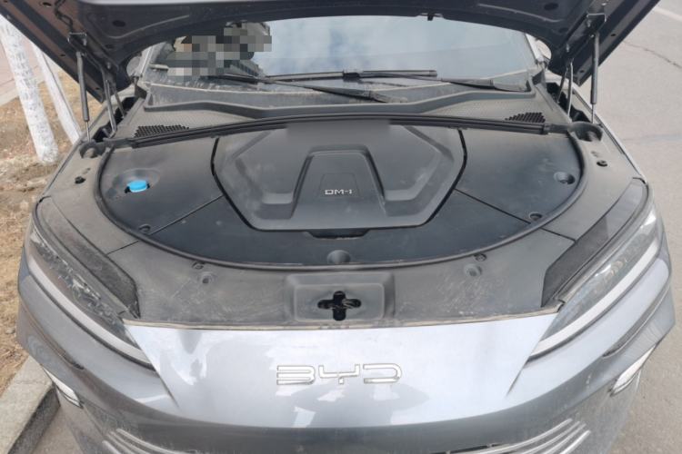 Used BYD Song PLUS New Energy 2024 HONOR Edition DM-i 110km Flagship Model Engine Bay
