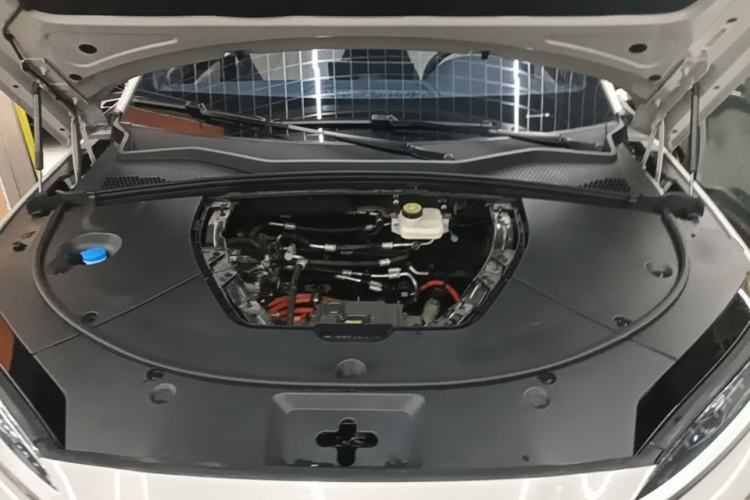 Used BYD Song PLUS New Energy 2024 Honor Edition EV 520km Flagship Model Engine Bay