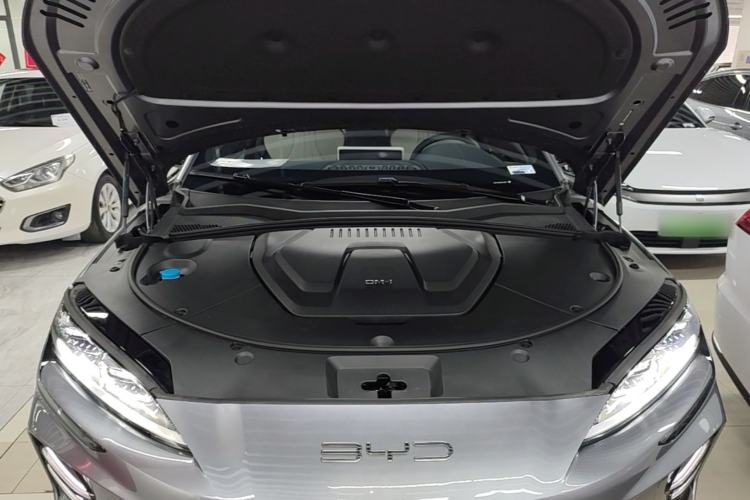 Used BYD Song PLUS New Energy 2024 HONOR Edition DM-i 110km Flagship Model Engine Bay