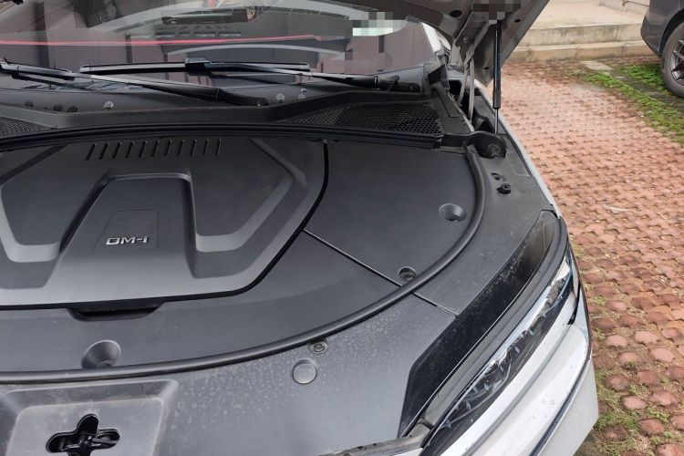 Used BYD Song PLUS New Energy 2024 HONOR Edition DM-i 71km Luxury Model Engine Bay Left