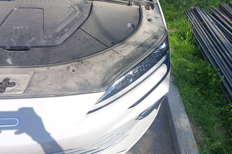 Used BYD Song PLUS New Energy 2024 HONOR Edition DM-i 71km Luxury Model Engine Bay Left