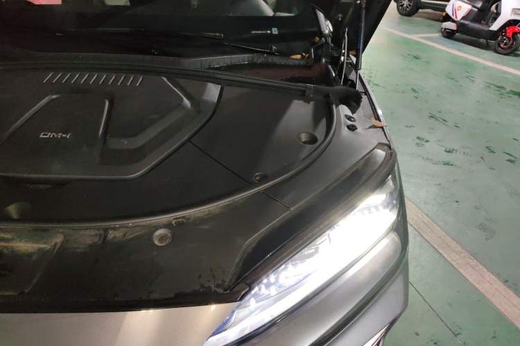 Used BYD Song PLUS New Energy 2024 HONOR Edition DM-i 110km Flagship Model Engine Bay Left