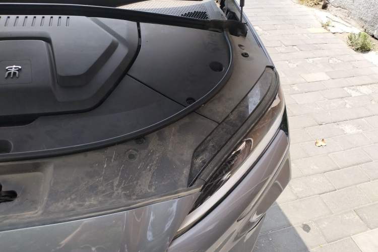 Used BYD Song PLUS New Energy 2024 Honor Edition EV 520km Flagship Model Engine Bay Left