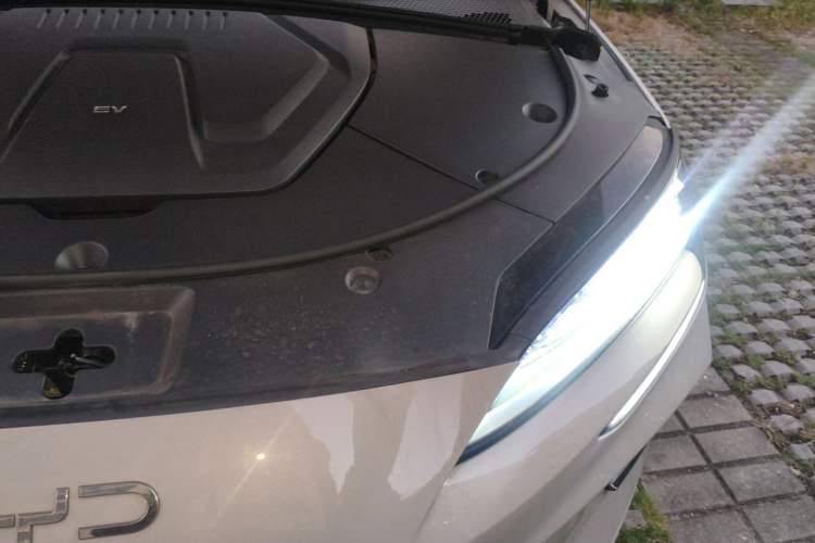 Used BYD Song PLUS New Energy 2024 Honor Edition EV 520km Premium Model Engine Bay Left