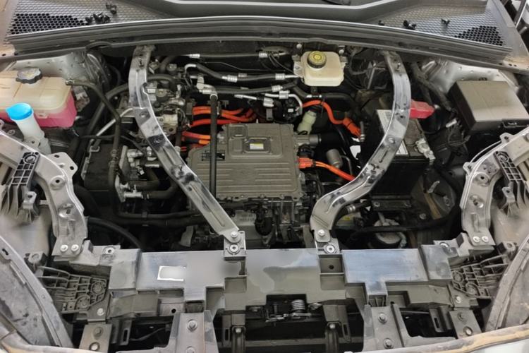Used BYD Song PLUS New Energy 2024 Honor Edition EV 520km Luxury Model Engine Bay