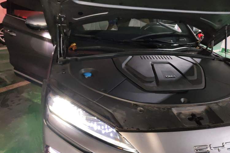 Used BYD Song PLUS New Energy 2024 HONOR Edition DM-i 110km Flagship Model Engine Bay Right