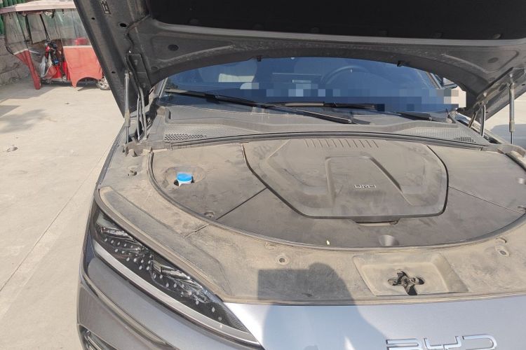 Used BYD Song PLUS New Energy 2024 HONOR Edition DM-i 110km Flagship PLUS Engine Bay Right