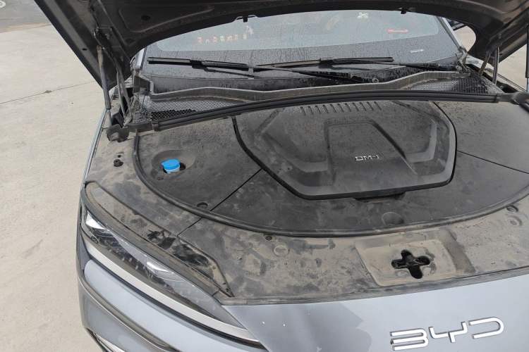 Used BYD Song PLUS New Energy 2024 HONOR Edition DM-i 110km Flagship PLUS Engine Bay Right