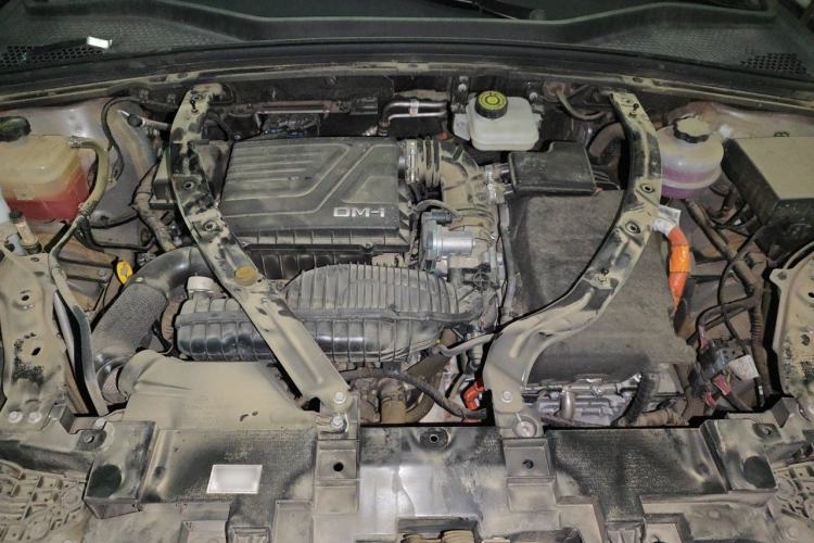 Used BYD Song PLUS New Energy 2024 HONOR Edition DM-i 110km Flagship Model Engine Bay