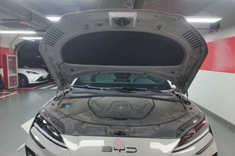 Used BYD Song PLUS New Energy 2024 Honor Edition EV 520km Premium Model Engine Bay