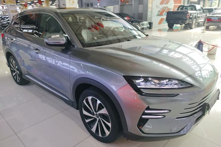 Used BYD Song PLUS New Energy 2024 HONOR Edition DM-i 110km Flagship PLUS Exterior 1