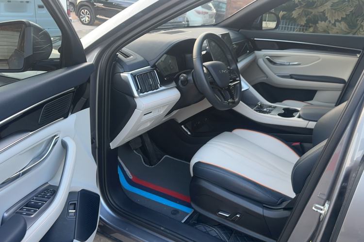 Used BYD Song PLUS New Energy 2024 HONOR Edition DM-i 110km Flagship Model Exterior 13