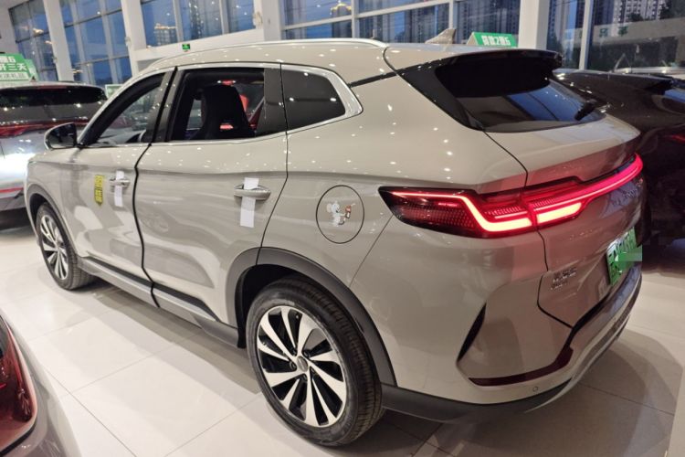 Used BYD Song PLUS New Energy 2024 HONOR Edition DM-i 110km Flagship Model Exterior 2