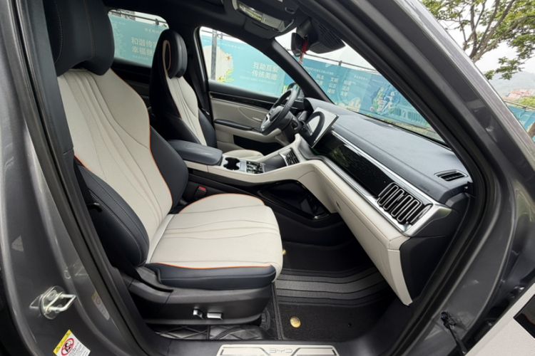 Used BYD Song PLUS New Energy 2024 Honor Edition EV 520km Flagship Model Exterior 2