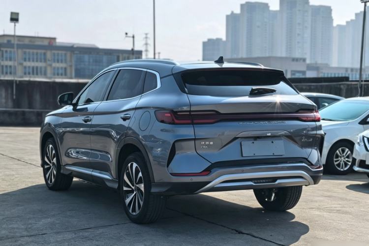 Used BYD Song PLUS New Energy 2024 HONOR Edition DM-i 110km Flagship Model Exterior 2