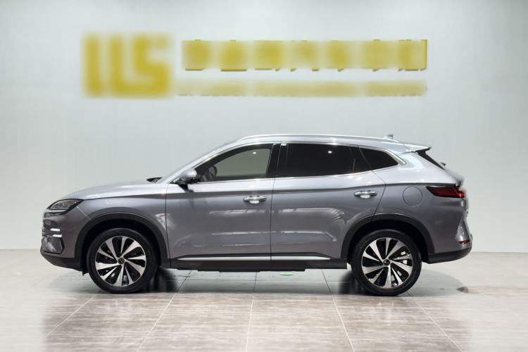 Used BYD Song PLUS New Energy 2024 HONOR Edition DM-i 150km Flagship PLUS Exterior 3