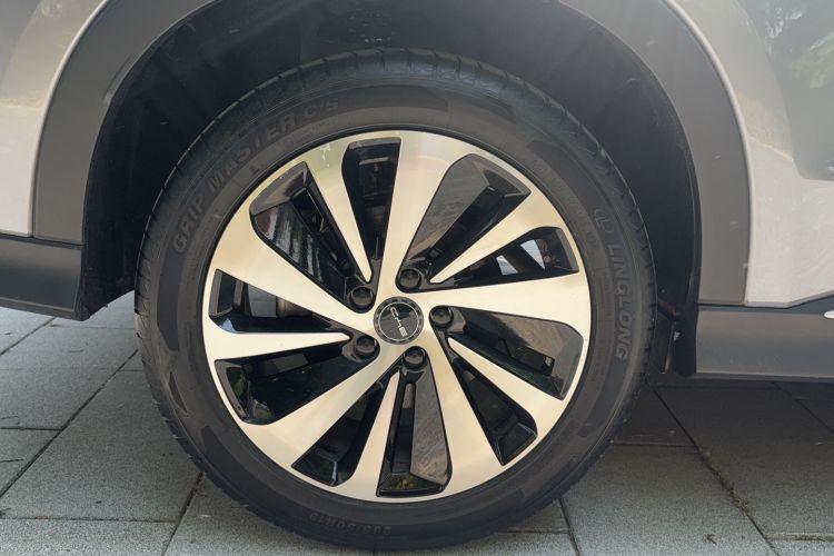 Used BYD Song PLUS New Energy 2024 HONOR Edition DM-i 110km Flagship PLUS Exterior 4