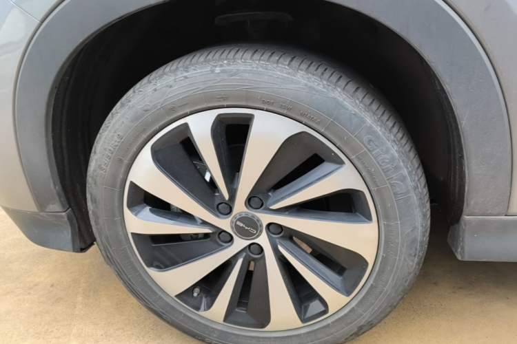 Used BYD Song PLUS New Energy 2024 Honor Edition EV 520km Premium Model Exterior 4