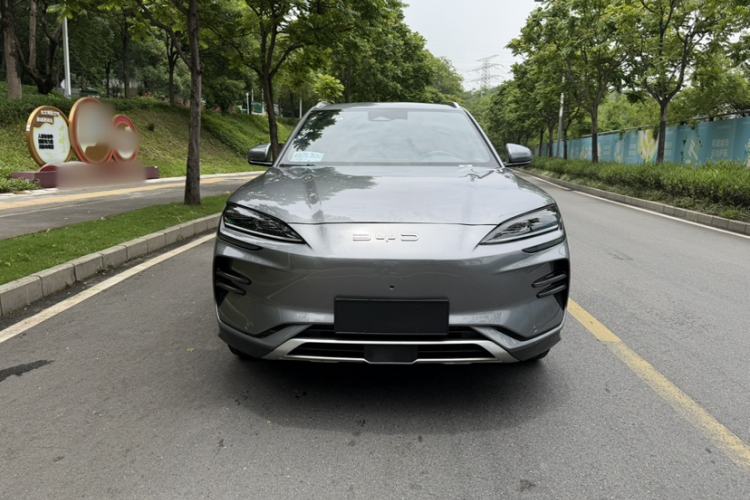 Used BYD Song PLUS New Energy 2024 Honor Edition EV 520km Flagship Model Exterior 4