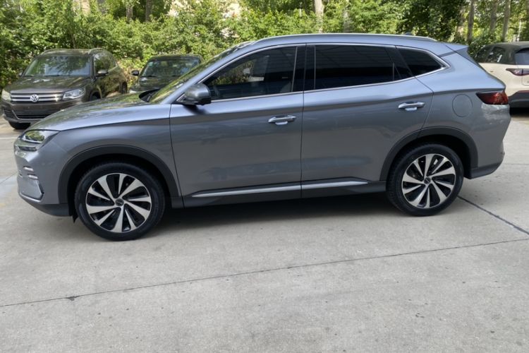 Used BYD Song PLUS New Energy 2024 HONOR Edition DM-i 110km Flagship PLUS Exterior 4
