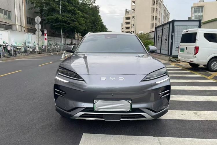 Used BYD Song PLUS New Energy 2024 Honor Edition EV 520km Flagship Model Exterior 4