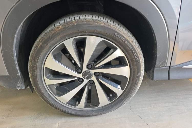 Used BYD Song PLUS New Energy 2024 Honor Edition EV 520km Luxury Model Exterior 4
