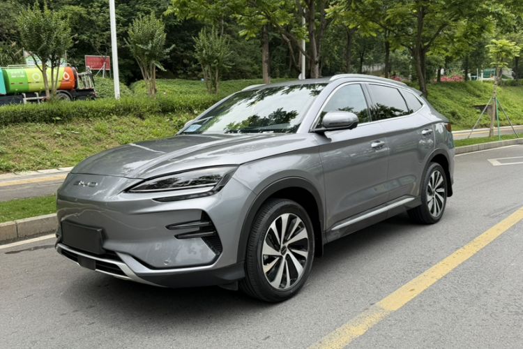 Used BYD Song PLUS New Energy 2024 Honor Edition EV 520km Flagship Model Exterior 5