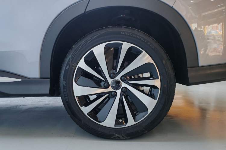 Used BYD Song PLUS New Energy 2024 Honor Edition EV 520km Luxury Model Exterior 6
