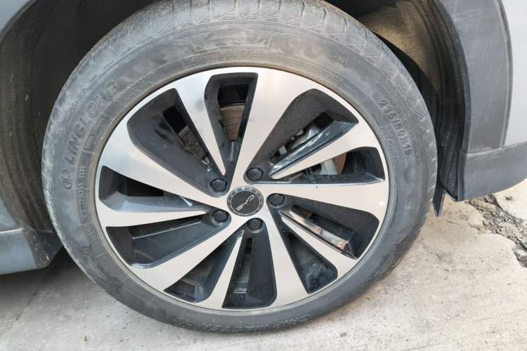 Used BYD Song PLUS New Energy 2024 HONOR Edition DM-i 110km Flagship Model Exterior 7