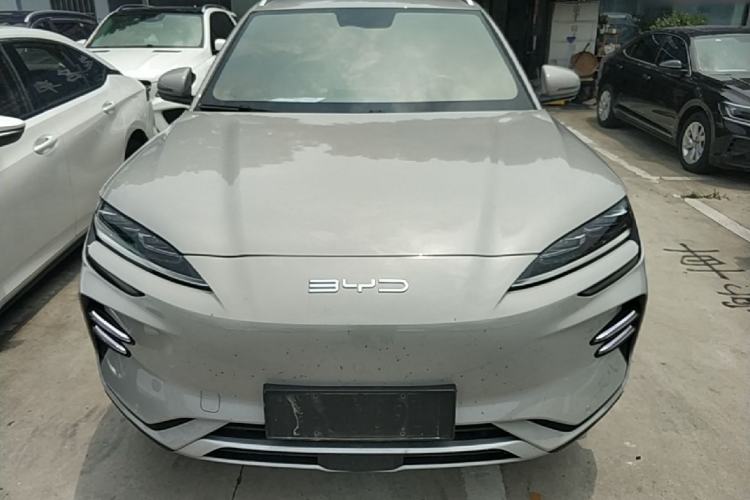 Used BYD Song PLUS New Energy 2024 Honor Edition EV 520km Luxury Model Front