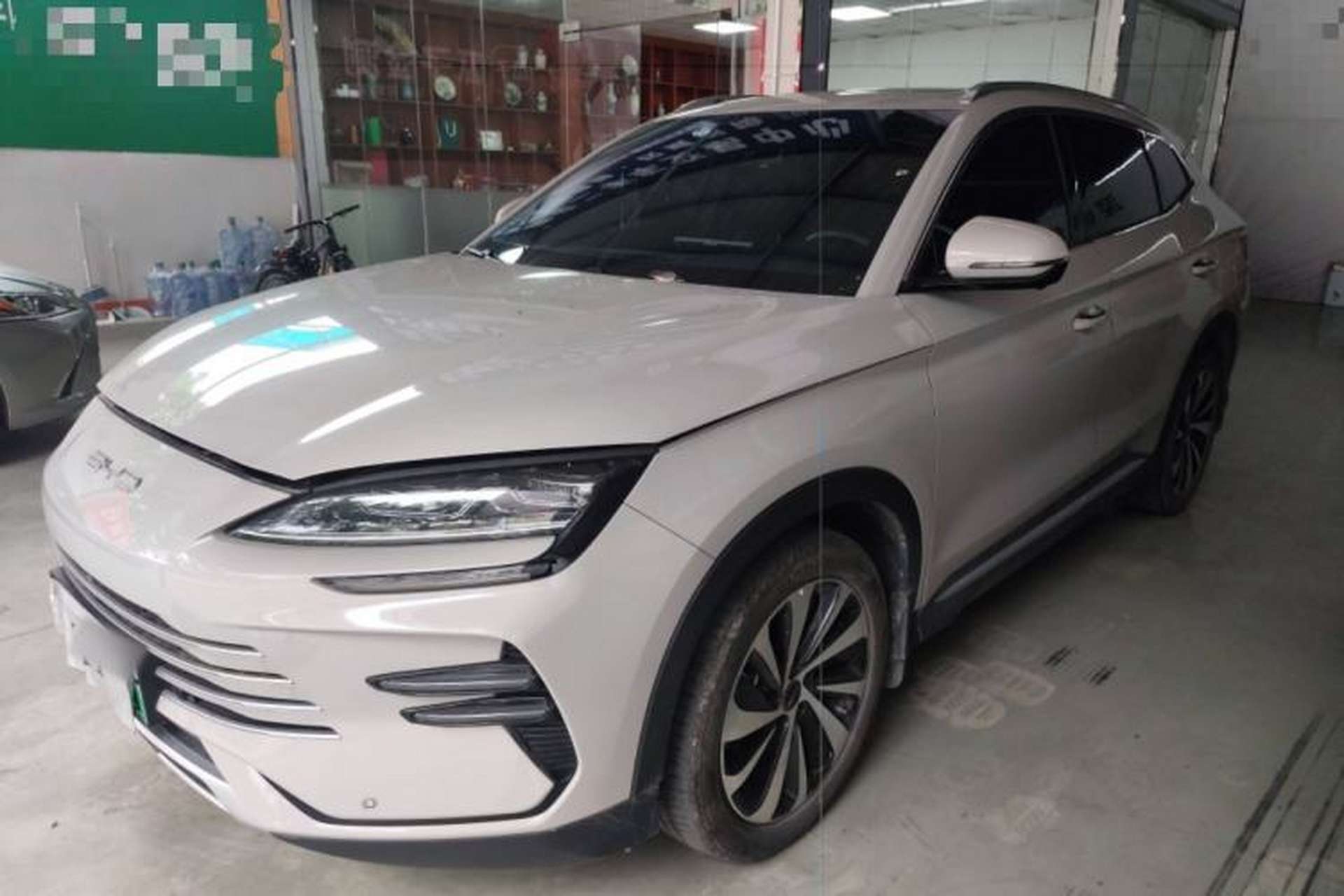 Used BYD Song PLUS New Energy 2024 HONOR Edition DM-i 110km Flagship Model Front Left 45 Deg