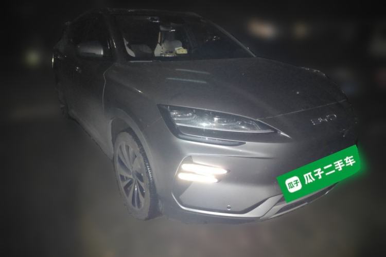 Used BYD Song PLUS New Energy 2024 Honor Edition EV 520km Premium Model Front Right 45 Deg
