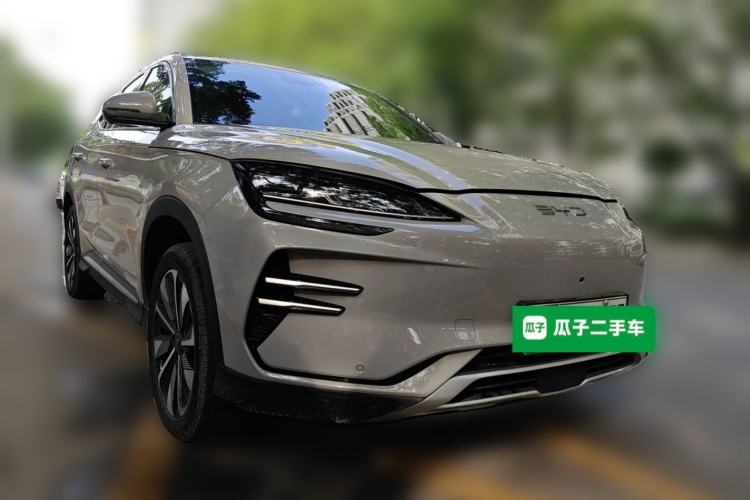 Used BYD Song PLUS New Energy 2024 Honor Edition EV 520km Luxury Model Front Right 45 Deg
