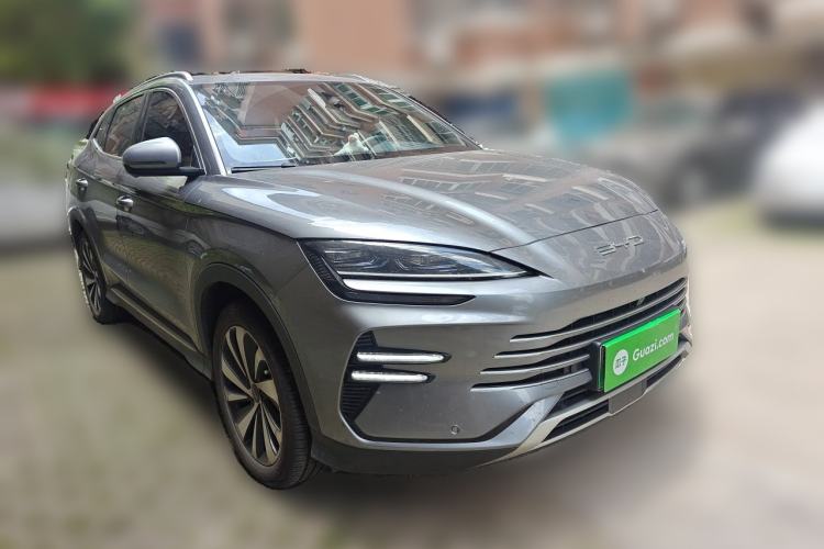 Used BYD Song PLUS New Energy 2024 HONOR Edition DM-i 110km Flagship Model Front Right 45 Deg