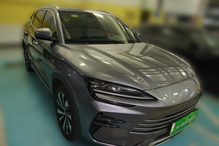Used BYD Song PLUS New Energy 2024 HONOR Edition DM-i 110km Flagship Model Front Right 45 Deg
