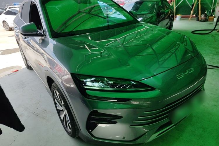 Used BYD Song PLUS New Energy 2024 HONOR Edition DM-i 110km Flagship Model Front Right 45 Deg