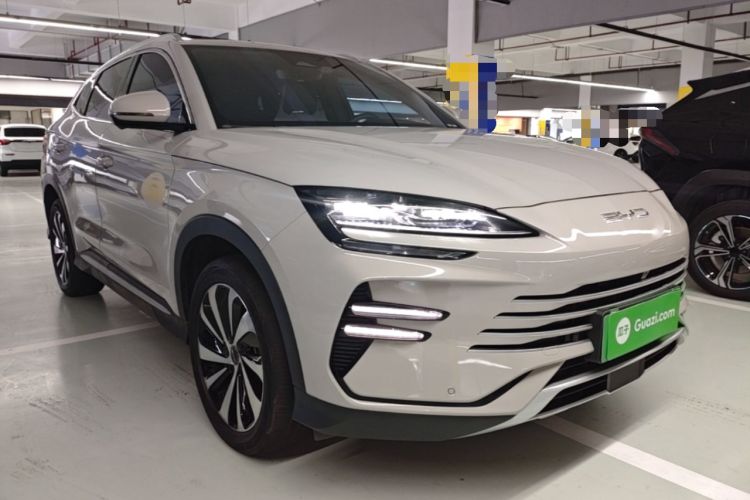 Used BYD Song PLUS New Energy 2024 HONOR Edition DM-i 150km Flagship PLUS Front Right 45 Deg