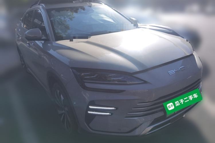 Used BYD Song PLUS New Energy 2024 HONOR Edition DM-i 110km Flagship PLUS Front Right 45 Deg